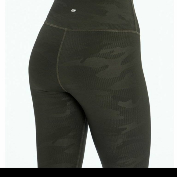 Camo Leggings Lot - Picture 8 of 8